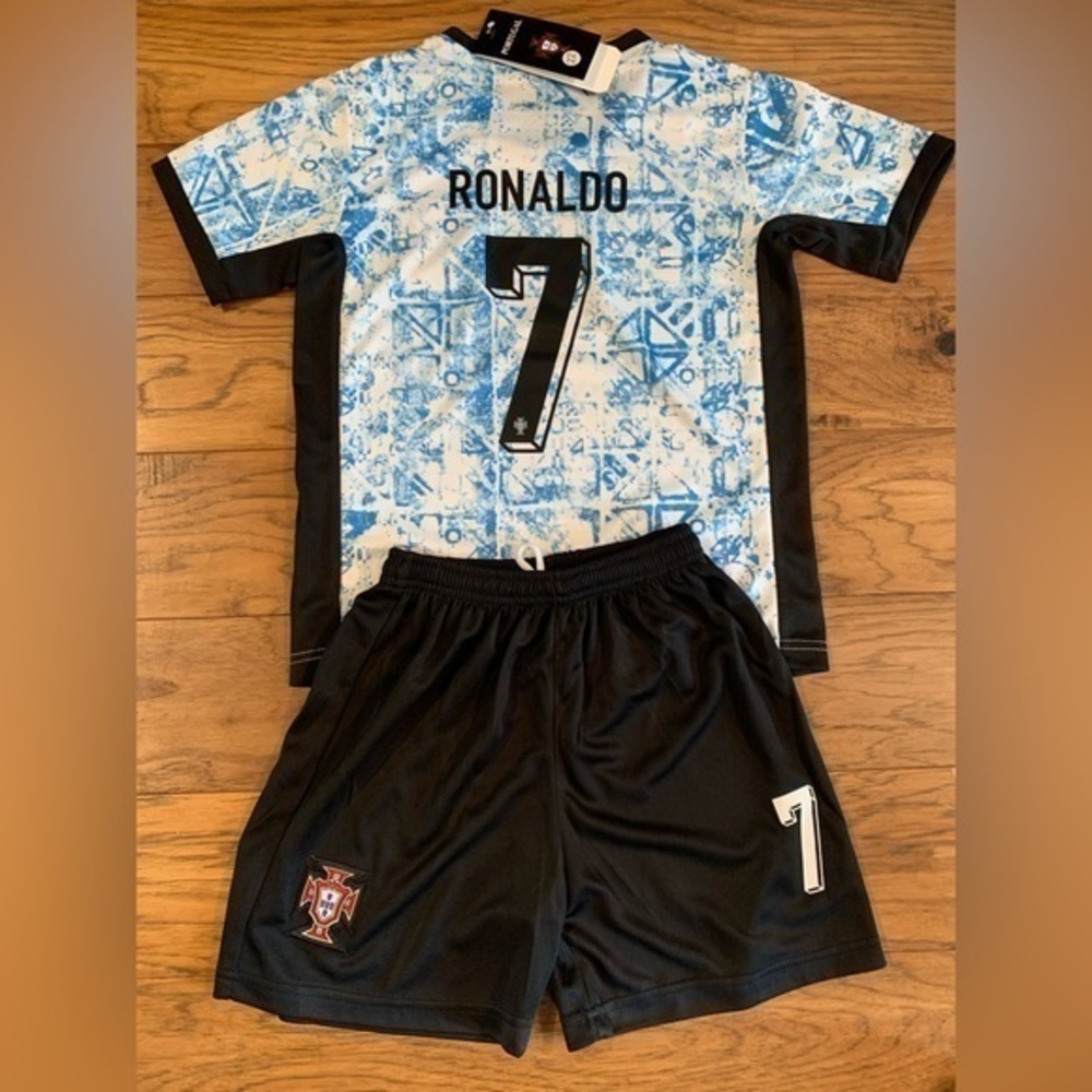 Ronaldo Youth Extra Large Size 30 - Soccer Jersey Kit - Blue Portugal NWT